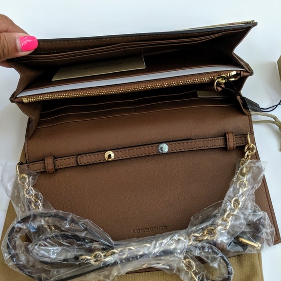 Burberry Henley Leather Wallet on a Chain